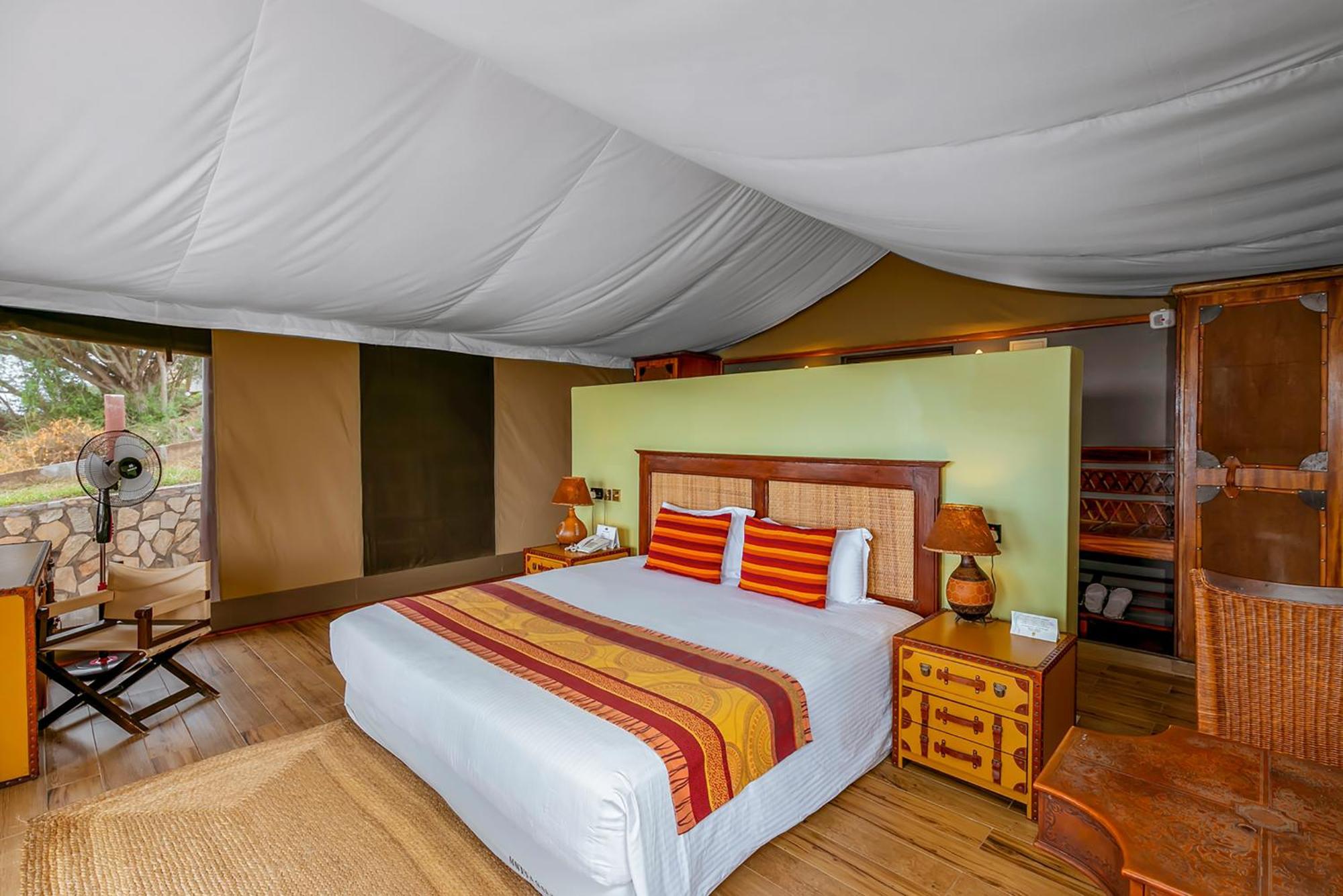 Mweya Safari Lodge Katwe Bagian luar foto